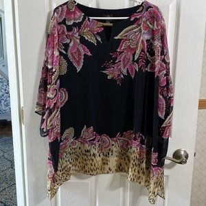 Butterfly style women’s size 3X blouse from JM collection